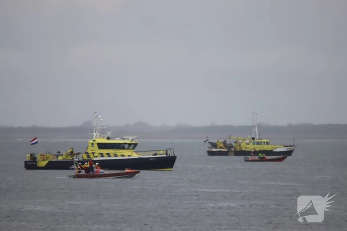 Grote zoekactie naar te water geraakte persoon