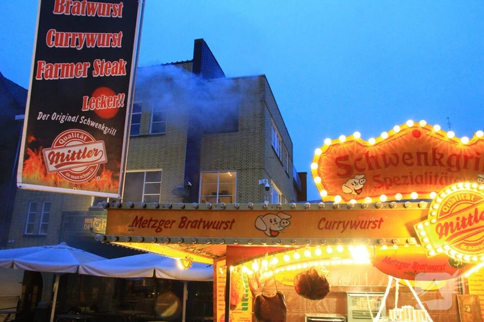 Grote brandoefening op kermis
