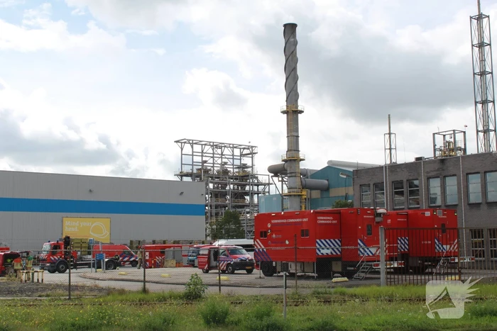 brand professor gerbrandyweg botlek rotterdam