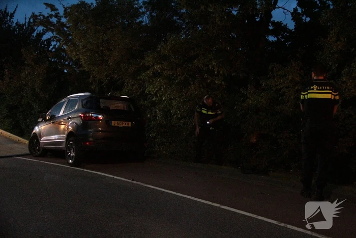 Vier gewonden bij botsing tussen auto en fietser