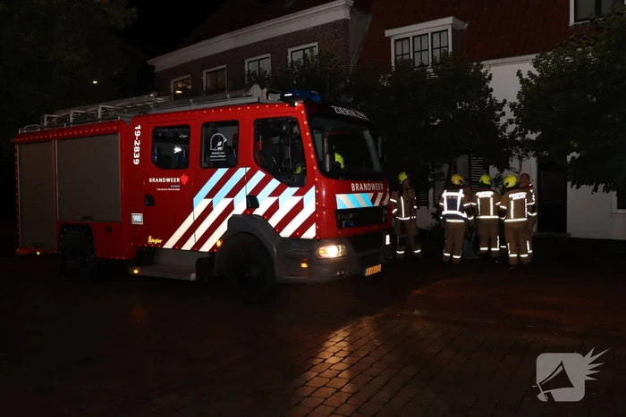 Brandweer ventileert woning na gaslekkage
