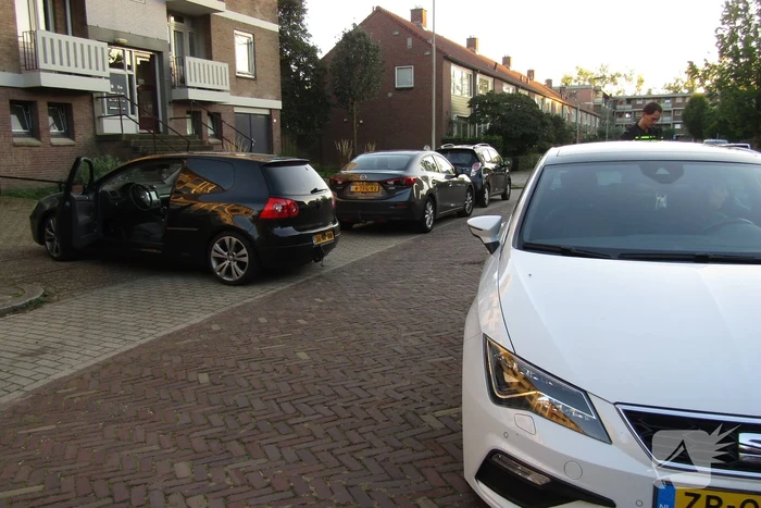Botsing tijdens verlaten van parkeerplek
