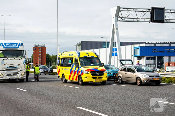 ongeval rijksweg a15 r 54,0 rotterdam