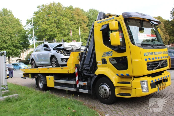 Vijf personenauto's betrokken bij aanrijding