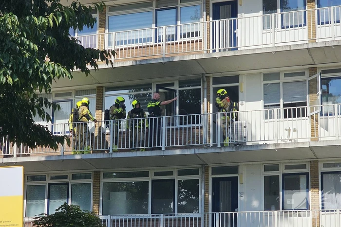 Persoon gewond bij brand in flatwoning