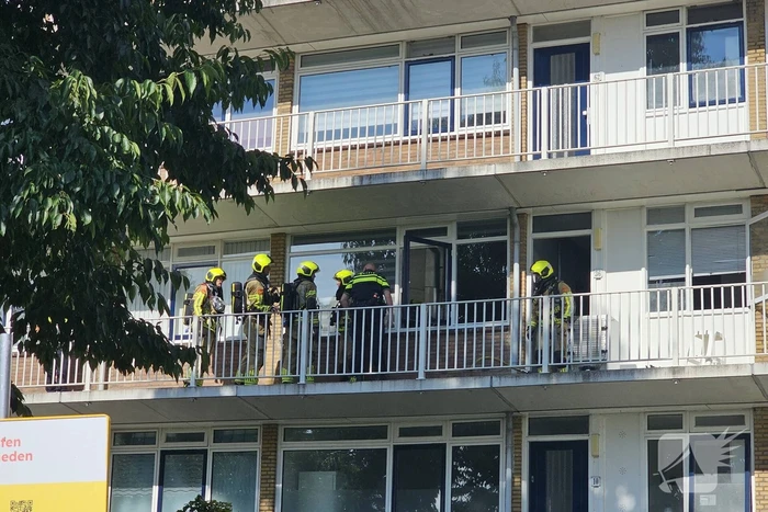 Persoon gewond bij brand in flatwoning