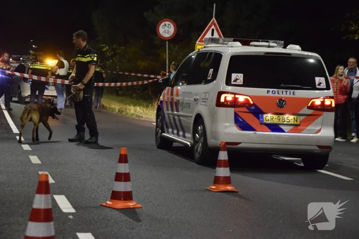 Achtervolging eindigt in crash, Maserati zwaar beschadigd