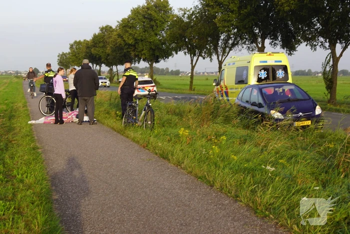 Dame gewond bij ongeval op fietspad