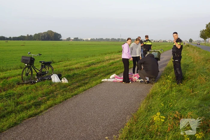 Dame gewond bij ongeval op fietspad