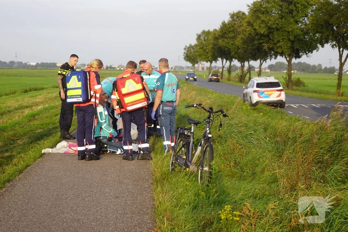 Dame gewond bij ongeval op fietspad
