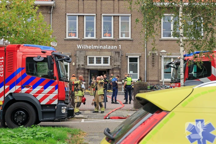 Bedrijfspand ontruimd vanwege brand