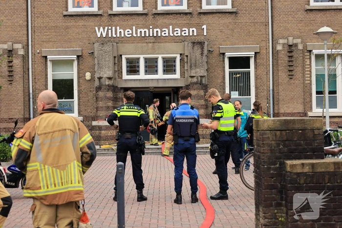 Bedrijfspand ontruimd vanwege brand