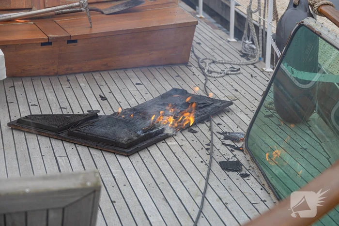 Brand aan boord van plezierjacht