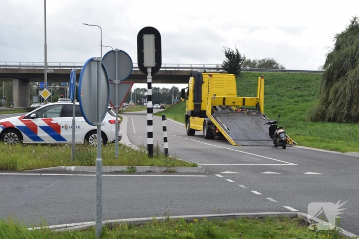 Scooterrijder gewond bij botsing