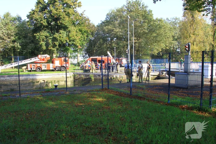 Overleden persoon uit sluis gehaald