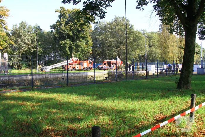 Overleden persoon uit sluis gehaald