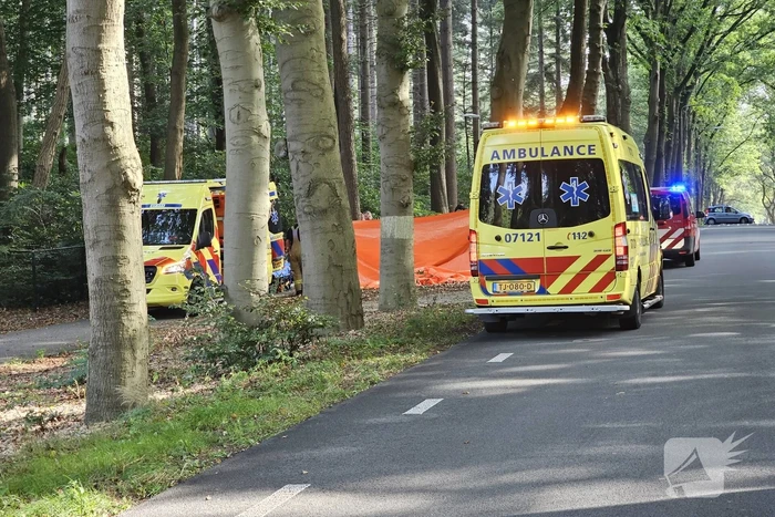 Wielrenner wordt onwel en overlijdt