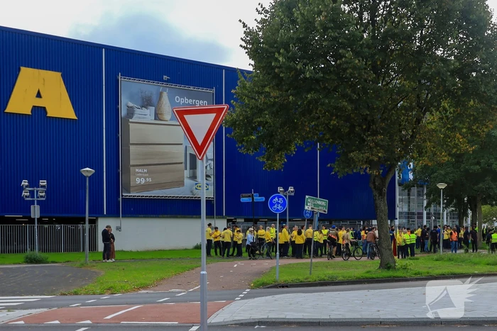 IKEA ontruimd wegens brand