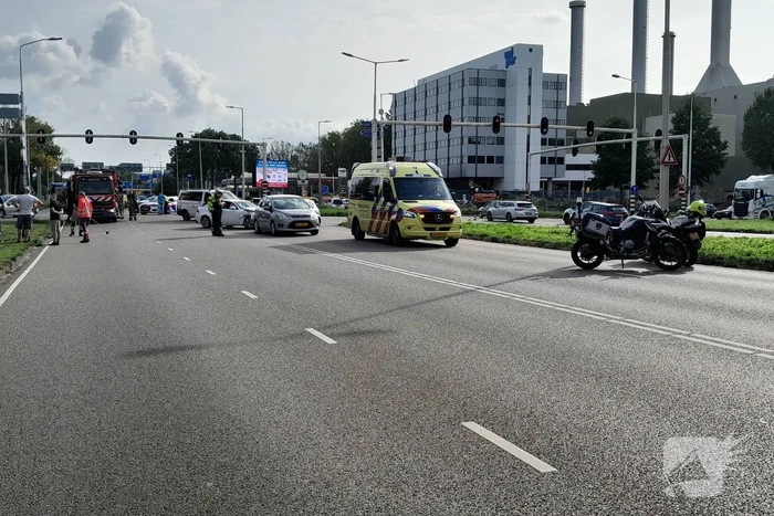 Drie voertuigen betrokken bij kettingbotsing