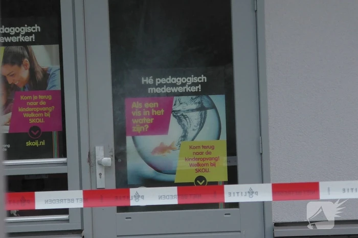 Vuurwerk ontploft tegen deur kinderopvang