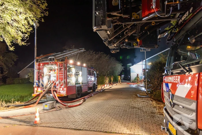 Honderden koeien gered bij uitslaande brand