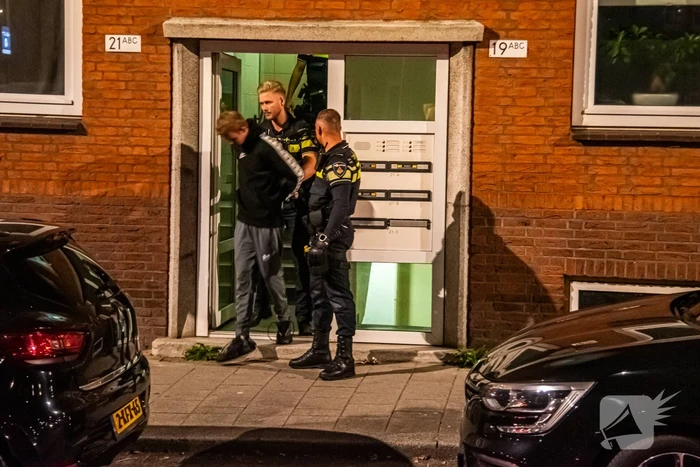 Vier aanhoudingen en zwaargewonde na steekpartij