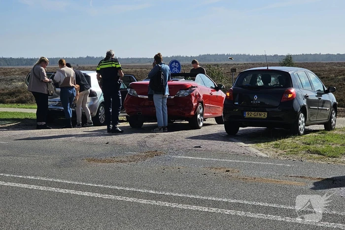 Meerdere personen gecontroleerd na kettingbotsing