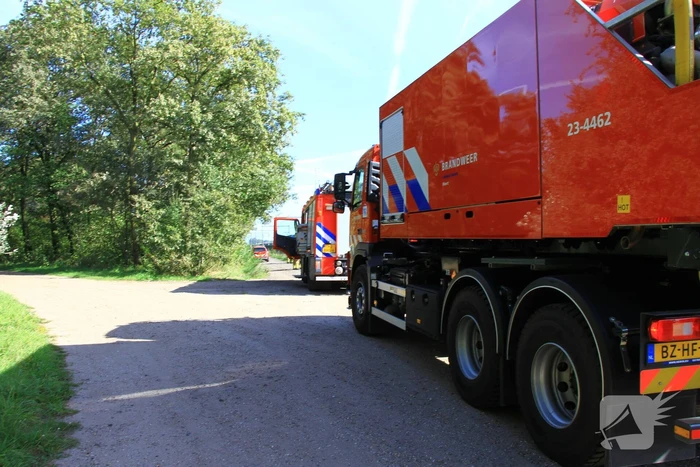 Brandweer controleert vastgelopen remmen van goederentrein