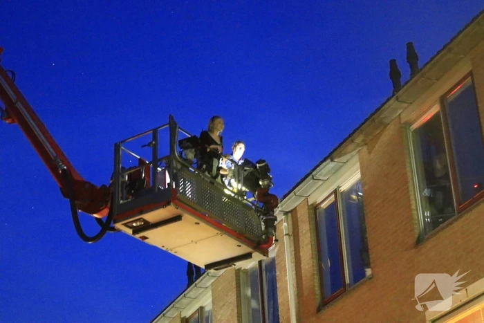Kat vast op dak flat