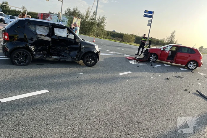 Voertuigen zwaar beschadigd door ongeval