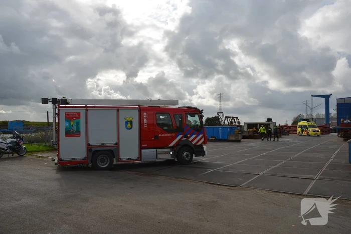 Persoon uit water gered