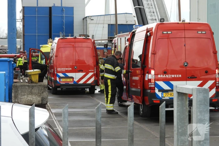 Persoon uit water gered