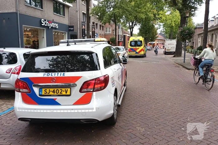 Automobilist en fietser in botsing