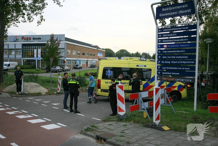 Minderjarige scooterrijder gewond bij aanrijding bij oversteekplaats