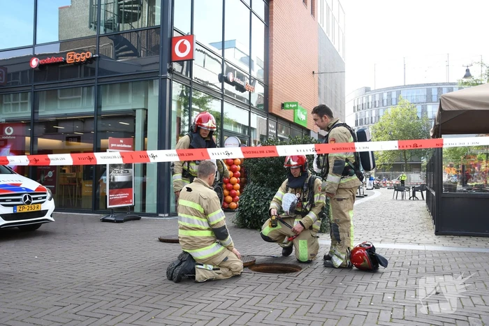 Omgeving afgezet tijdens onderzoek naar vreemde lucht