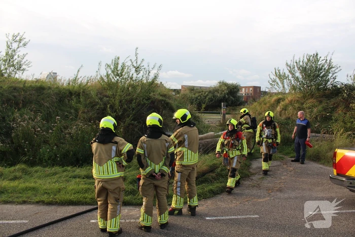 Bermbrand snel onder controle