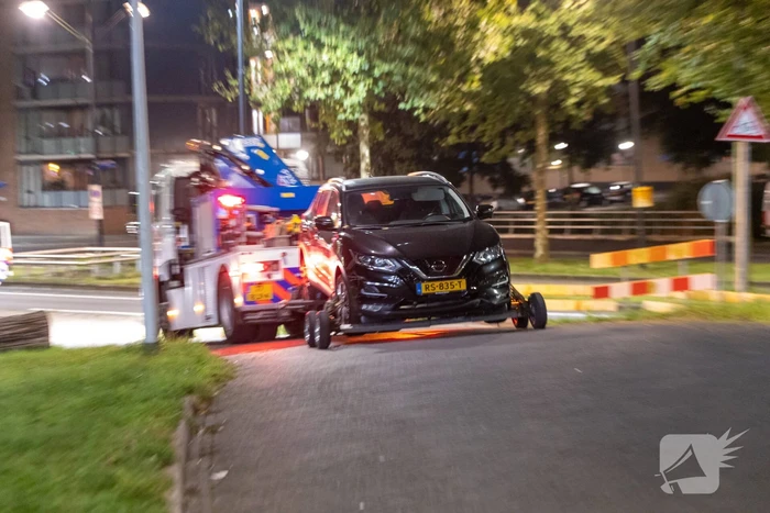 Groot onderzoek naar aantreffen explosieven bij auto en scooter