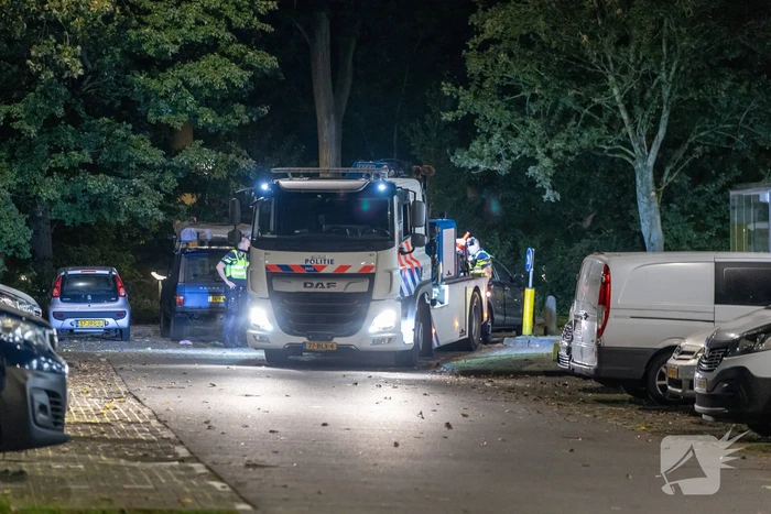 Groot onderzoek naar aantreffen explosieven bij auto en scooter