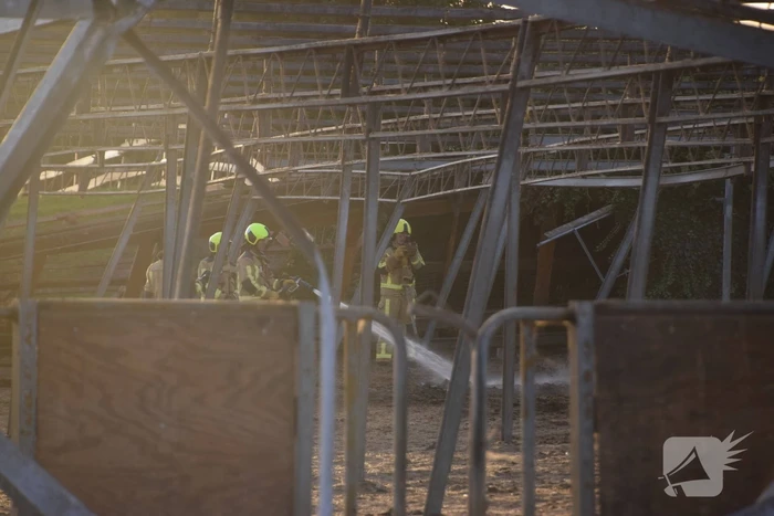 Brand in leegstaande kas snel geblust