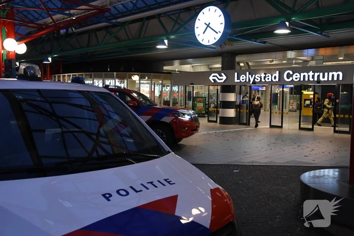 Inzet hulpdiensten voor incident in station