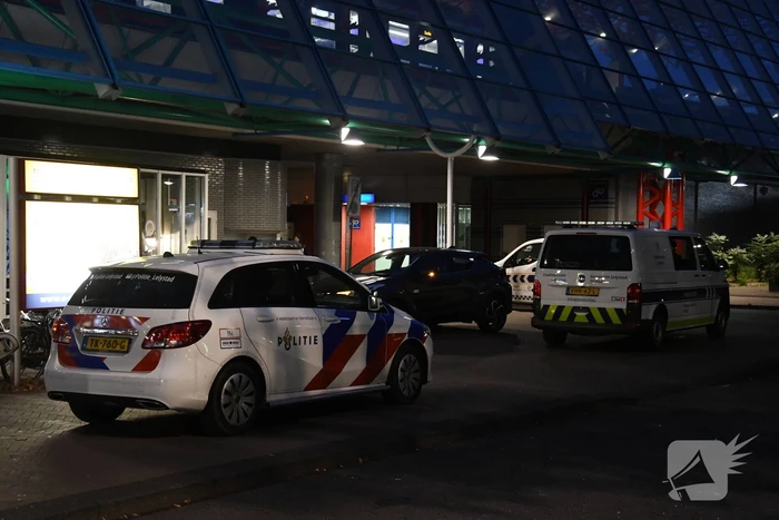 Inzet hulpdiensten voor incident in station