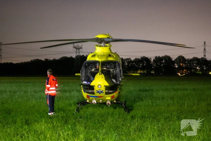 Traumahelikopter landt bij bedrijfsongeval