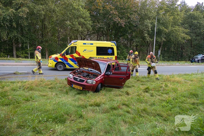 Twee kinderen gecontroleerd na aanrijding