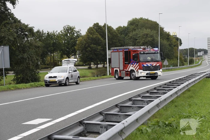 Subwoofer vat vlam tijdens muziek luisteren