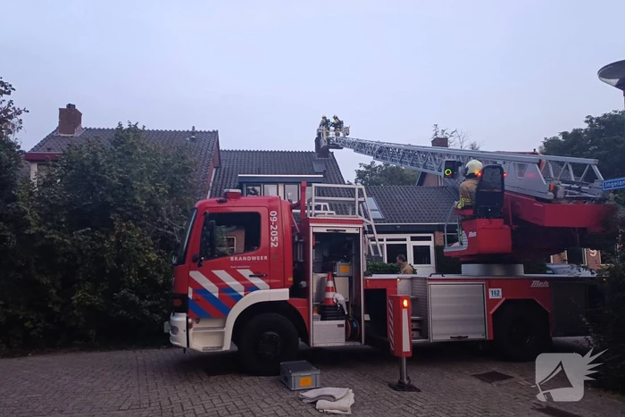 Schoorsteenbrand snel onder controle