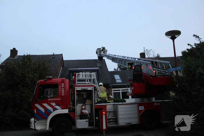 Schoorsteenbrand snel onder controle