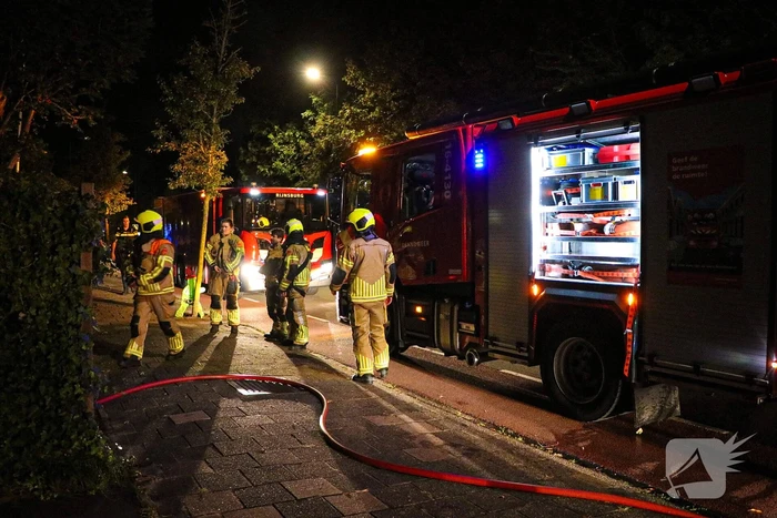 Flinke brand in garage van woning