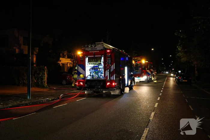 Flinke brand in garage van woning