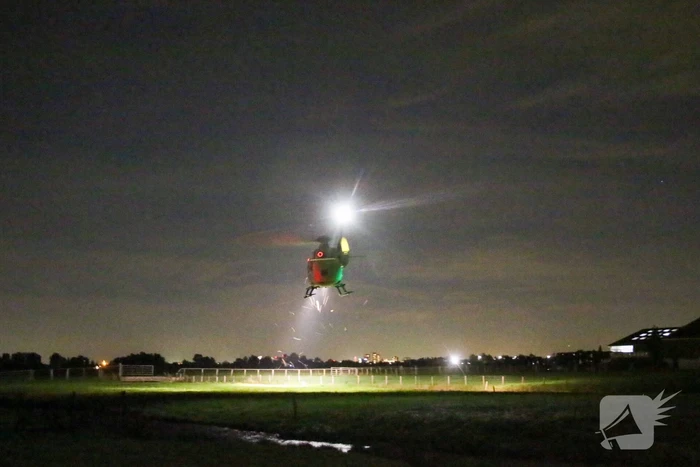 Traumateam assisteert bij medische noodsituatie