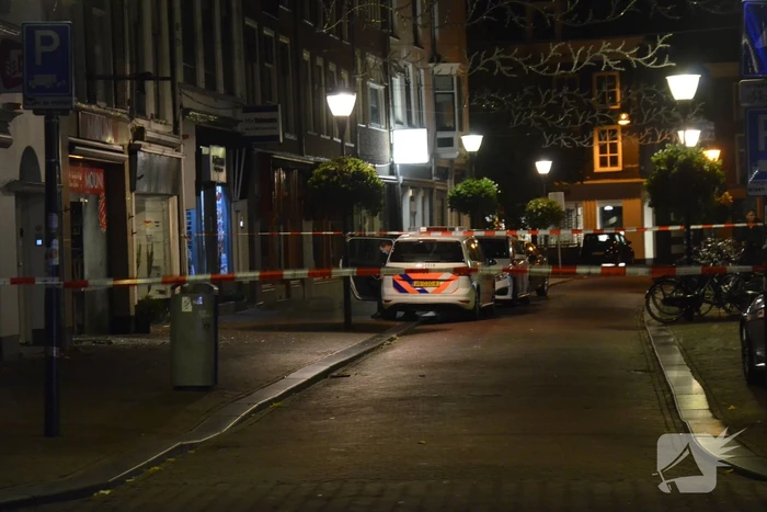 Explosie verbrijzeld voordeur